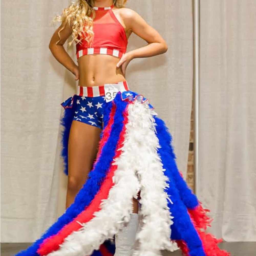 Patriotic Girls Fun Fashion Size 8 Costume with Feather Train